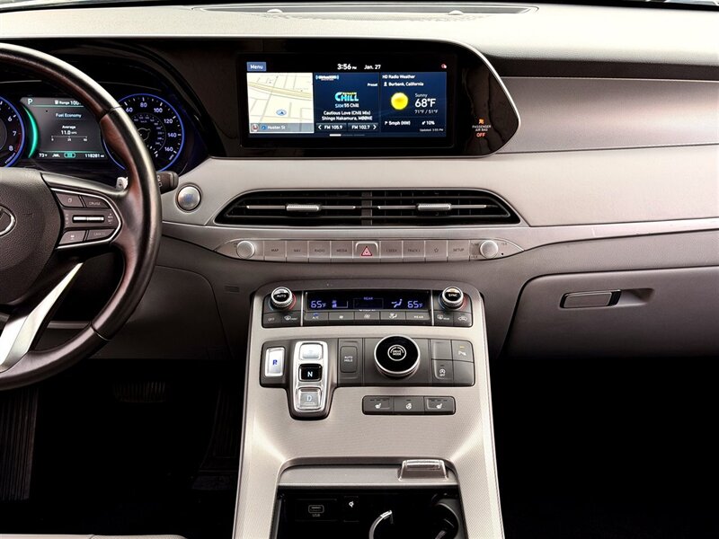 2020 Hyundai PALISADE SEL   - Photo 10 - Sherman Oaks, CA 91403-1701