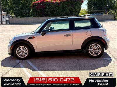 2012 MINI Cooper Hardtop   - Photo 4 - Sherman Oaks, CA 91403-1701