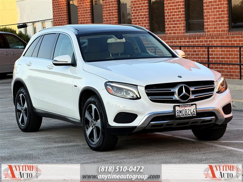2019 Mercedes-Benz GLC GLC 350e 4MATIC - Photo 8 - Sherman Oaks, CA 91403-1701