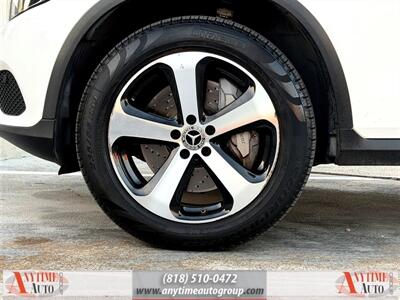 2019 Mercedes-Benz GLC GLC 350e 4MATIC - Photo 29 - Sherman Oaks, CA 91403-1701