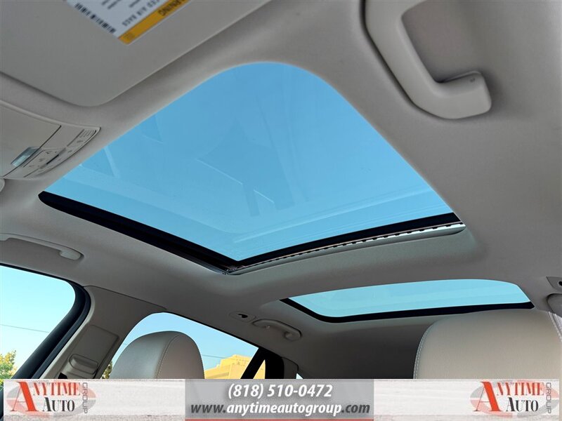 2019 Mercedes-Benz GLC GLC 350e 4MATIC - Photo 23 - Sherman Oaks, CA 91403-1701