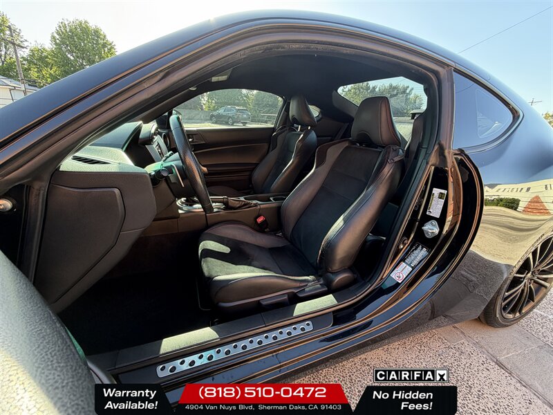 2014 Subaru BRZ Limited  Automatic - Photo 5 - Sherman Oaks, CA 91403-1701