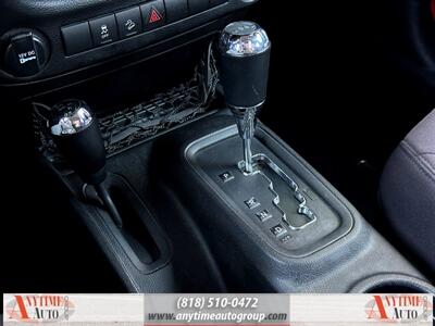 2013 Jeep Wrangler Sport   - Photo 15 - Sherman Oaks, CA 91403-1701