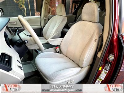 2013 Toyota Sienna LE 8-Passenger   - Photo 14 - Sherman Oaks, CA 91403-1701