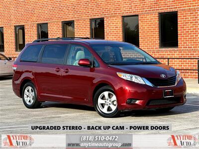 2013 Toyota Sienna LE 8-Passenger Van