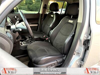 2010 Chevrolet HHR SS   - Photo 15 - Sherman Oaks, CA 91403-1701