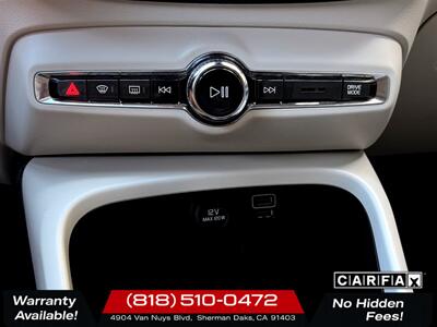 2020 Volvo XC40 T4 Inscription   - Photo 20 - Sherman Oaks, CA 91403-1701