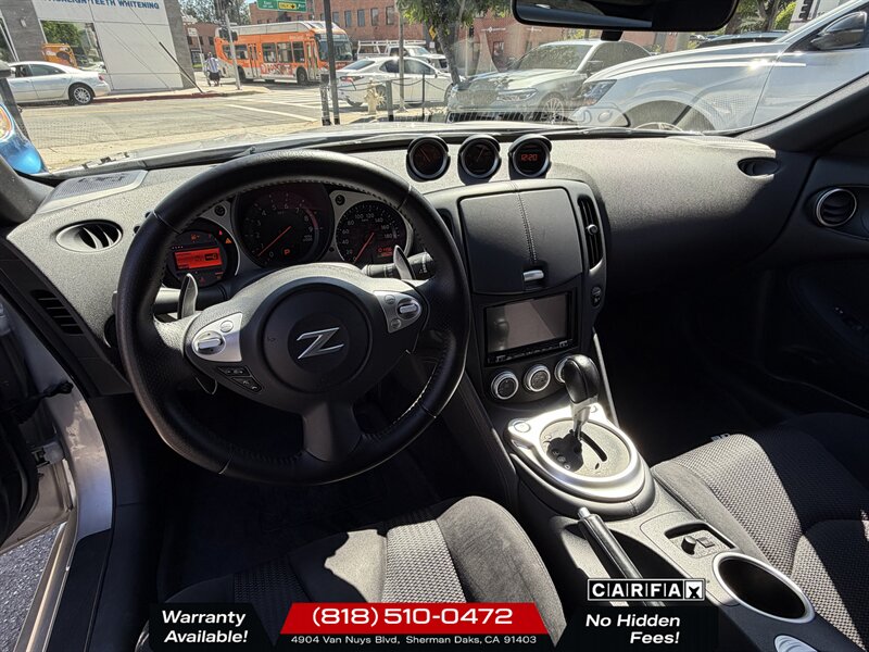 2017 Nissan 370Z   - Photo 9 - Sherman Oaks, CA 91403-1701