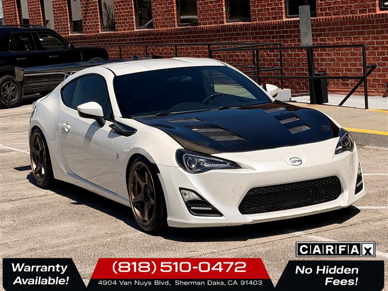 2017 Toyota 86   - Photo 8 - Sherman Oaks, CA 91403-1701