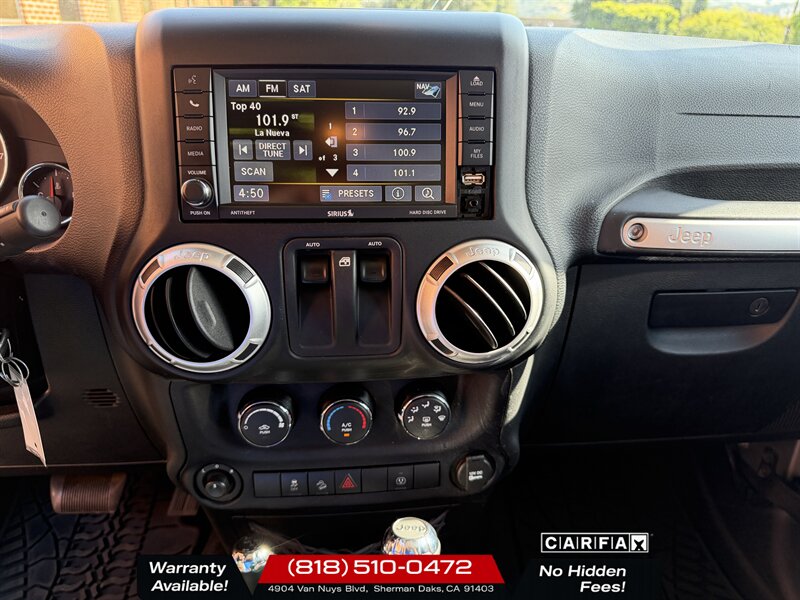 2016 Jeep Wrangler Sahara   - Photo 11 - Sherman Oaks, CA 91403-1701