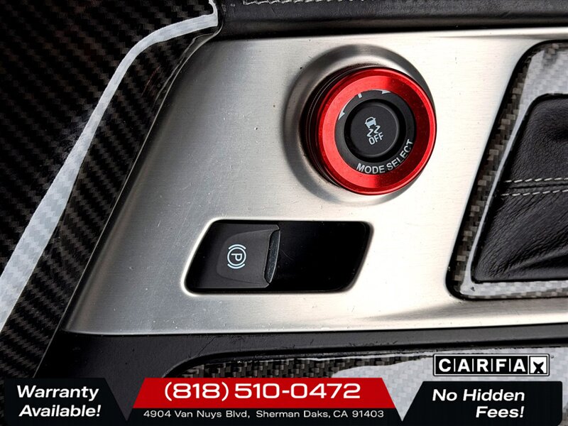 2014 Chevrolet Corvette Z51 3LT   - Photo 18 - Sherman Oaks, CA 91403-1701