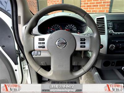 2017 Nissan Frontier S   - Photo 14 - Sherman Oaks, CA 91403-1701