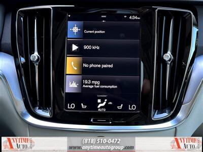 2019 Volvo S60 T5 Momentum   - Photo 19 - Sherman Oaks, CA 91403-1701