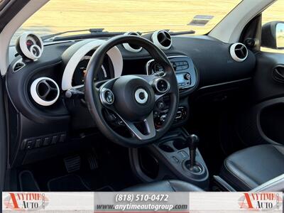 2016 Smart fortwo Passion   - Photo 11 - Sherman Oaks, CA 91403-1701