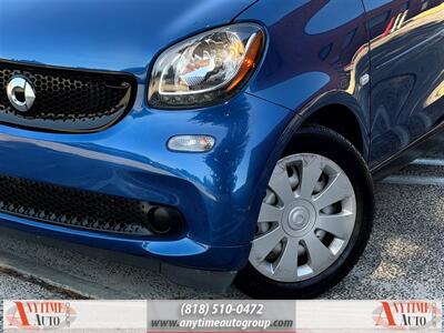 2016 Smart fortwo Passion   - Photo 21 - Sherman Oaks, CA 91403-1701
