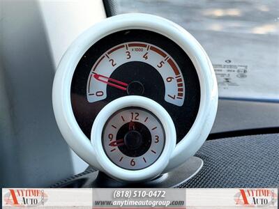 2016 Smart fortwo Passion   - Photo 13 - Sherman Oaks, CA 91403-1701