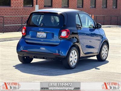 2016 Smart fortwo Passion   - Photo 7 - Sherman Oaks, CA 91403-1701