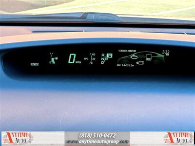 2014 Toyota Prius Five   - Photo 16 - Sherman Oaks, CA 91403-1701