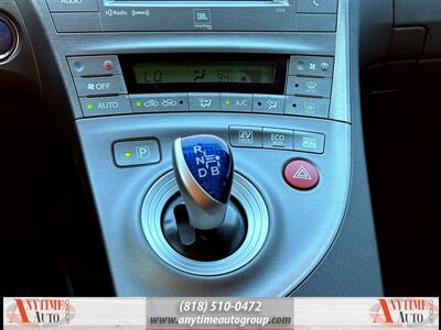 2014 Toyota Prius Five   - Photo 19 - Sherman Oaks, CA 91403-1701