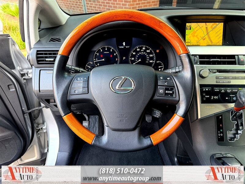 2010 Lexus RX 350   - Photo 21 - Sherman Oaks, CA 91403-1701