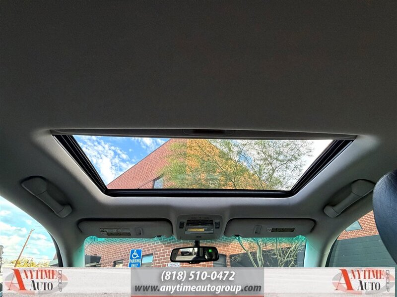 2010 Lexus RX 350   - Photo 11 - Sherman Oaks, CA 91403-1701