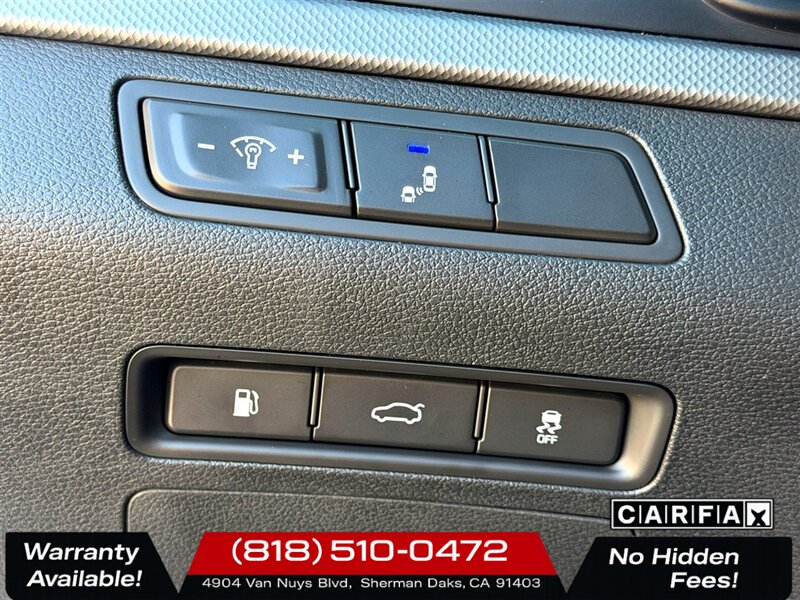2018 Hyundai SONATA SEL   - Photo 21 - Sherman Oaks, CA 91403-1701