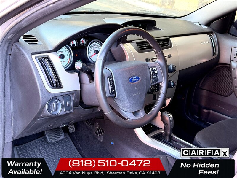 2009 Ford Focus SES   - Photo 13 - Sherman Oaks, CA 91403-1701
