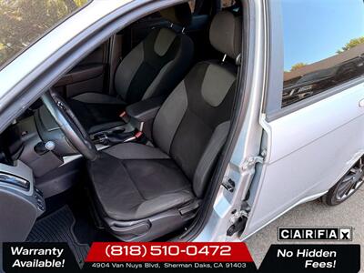 2009 Ford Focus SES   - Photo 14 - Sherman Oaks, CA 91403-1701
