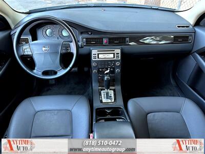 2008 Volvo XC70 3.2   - Photo 9 - Sherman Oaks, CA 91403-1701