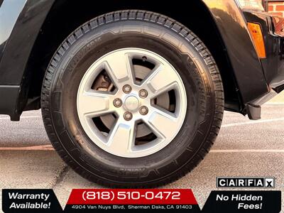 2012 Jeep Liberty Sport   - Photo 25 - Sherman Oaks, CA 91403-1701