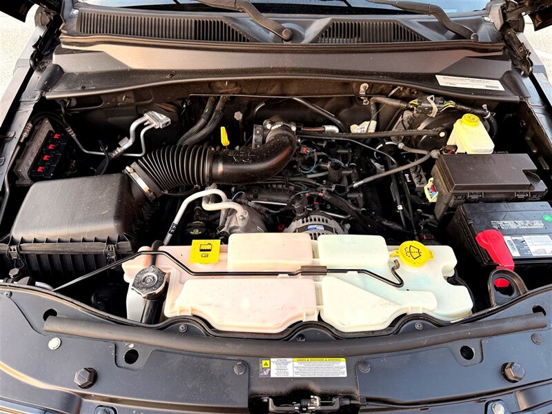 2012 Jeep Liberty Sport - Photo 24 - Sherman Oaks, CA 91403-1701