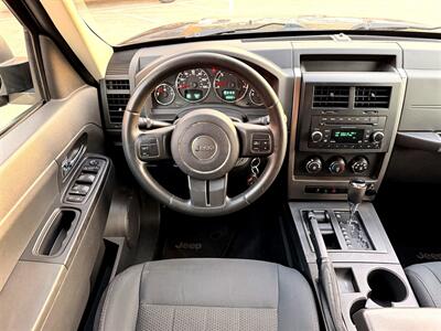 2012 Jeep Liberty Sport - Photo 11 - Sherman Oaks, CA 91403-1701