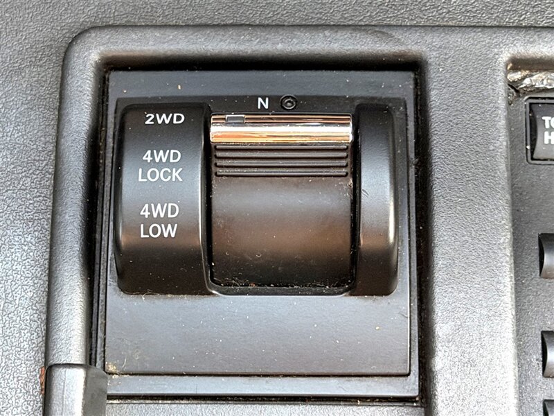 2012 Jeep Liberty Sport - Photo 18 - Sherman Oaks, CA 91403-1701