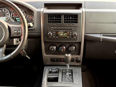 2012 Jeep Liberty Sport - Photo 12 - Sherman Oaks, CA 91403-1701