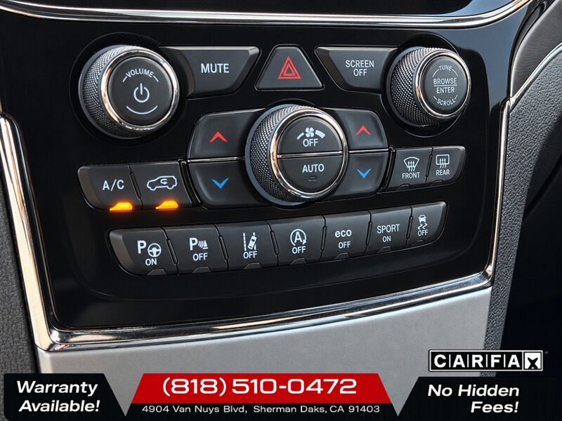2019 Jeep Grand Cherokee Limited   - Photo 21 - Sherman Oaks, CA 91403-1701