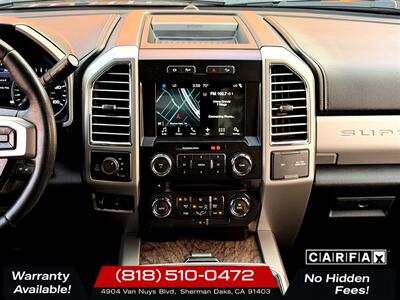 2017 Ford F-250 Lariat   - Photo 12 - Sherman Oaks, CA 91403-1701
