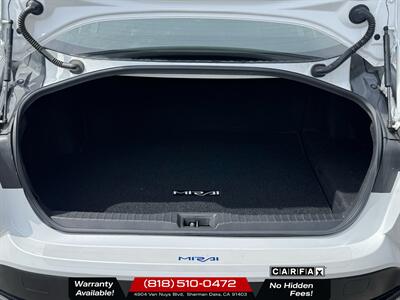 2021 Toyota Mirai Limited   - Photo 4 - Sherman Oaks, CA 91403-1701