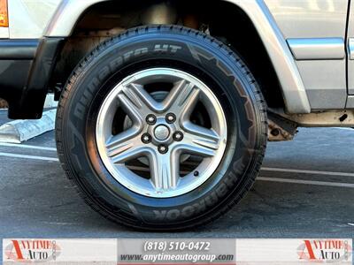 2000 Jeep Cherokee Classic  4x4 - Photo 28 - Sherman Oaks, CA 91403-1701