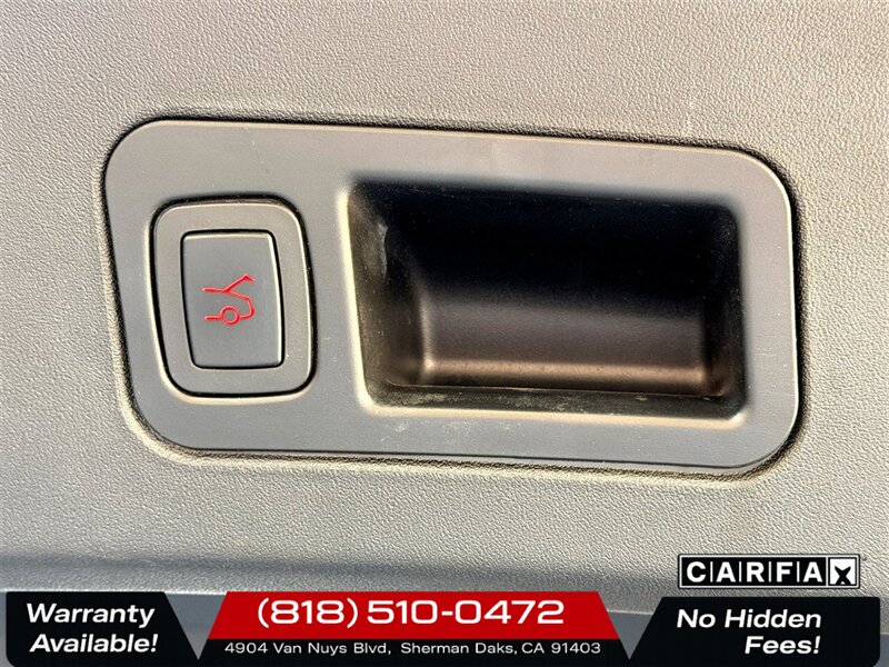 2012 Tesla Model S   - Photo 26 - Sherman Oaks, CA 91403-1701
