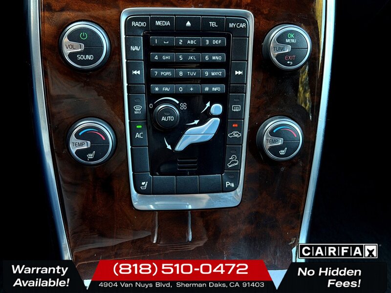 2012 Volvo XC70 T6   - Photo 16 - Sherman Oaks, CA 91403-1701