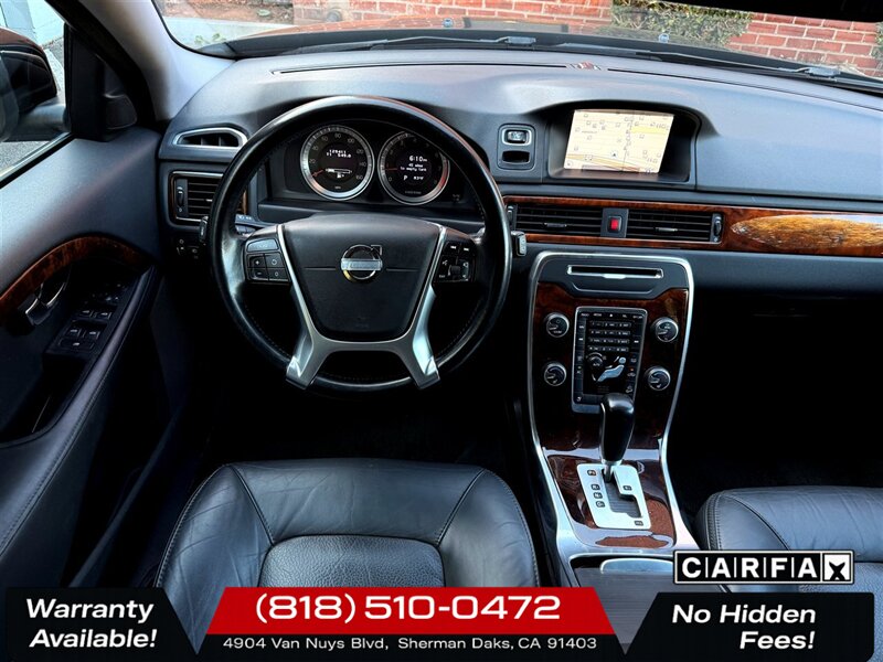 2012 Volvo XC70 T6   - Photo 10 - Sherman Oaks, CA 91403-1701