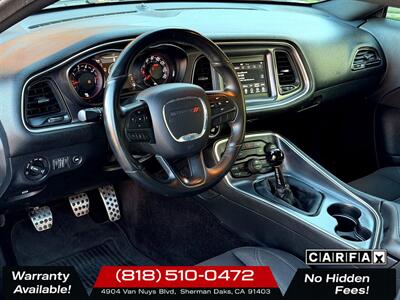 2018 Dodge Challenger R/T   - Photo 12 - Sherman Oaks, CA 91403-1701