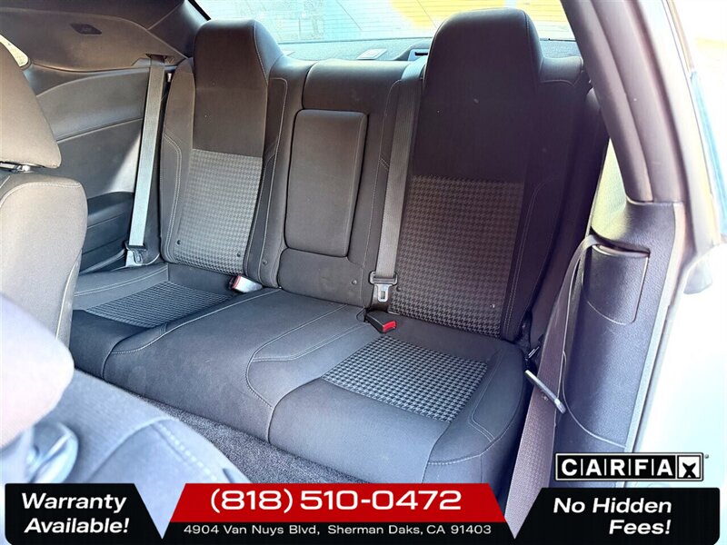 2018 Dodge Challenger R/T   - Photo 11 - Sherman Oaks, CA 91403-1701