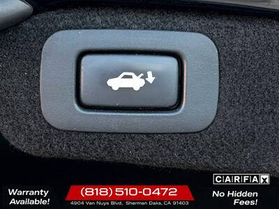 2014 Lexus LS 460   - Photo 26 - Sherman Oaks, CA 91403-1701