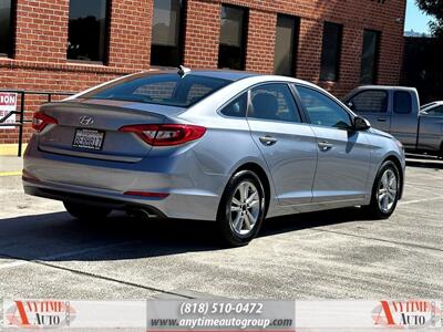 2017 Hyundai SONATA   - Photo 7 - Sherman Oaks, CA 91403-1701