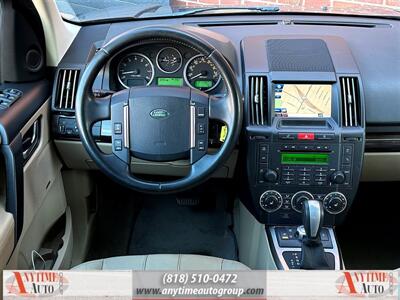 2012 Land Rover LR2   - Photo 10 - Sherman Oaks, CA 91403-1701