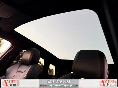 2018 Land Rover Range Rover Evoque SE   - Photo 23 - Sherman Oaks, CA 91403-1701