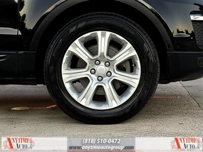 2018 Land Rover Range Rover Evoque SE   - Photo 27 - Sherman Oaks, CA 91403-1701