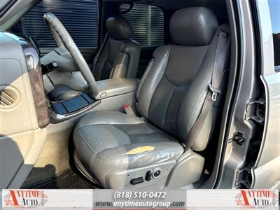 2004 GMC Yukon Denali   - Photo 19 - Sherman Oaks, CA 91403-1701