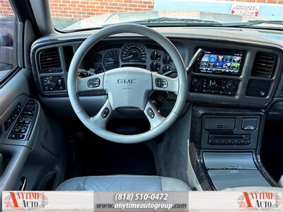 2004 GMC Yukon Denali   - Photo 14 - Sherman Oaks, CA 91403-1701